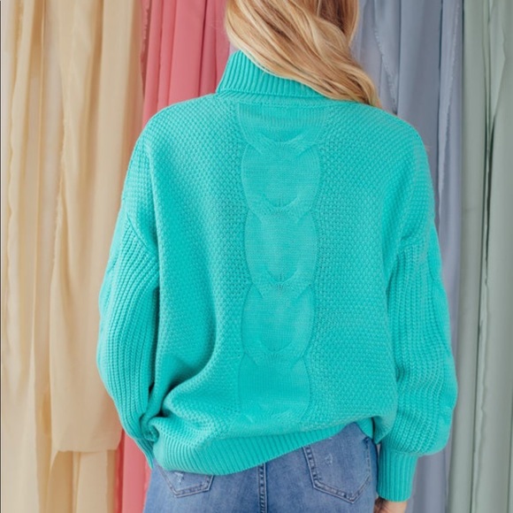 NWT Blue Sweater - Picture 2 of 2